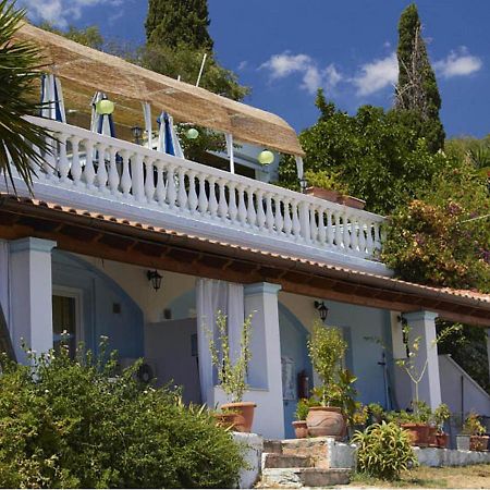Majestic Apartment In Mpenitses With Shared Pool Esterno foto